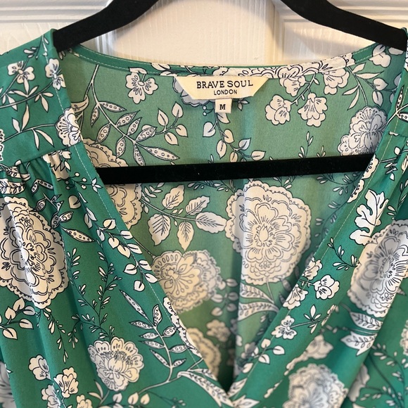 Green Floral Maxi Wrap Dress - Picture 2 of 3